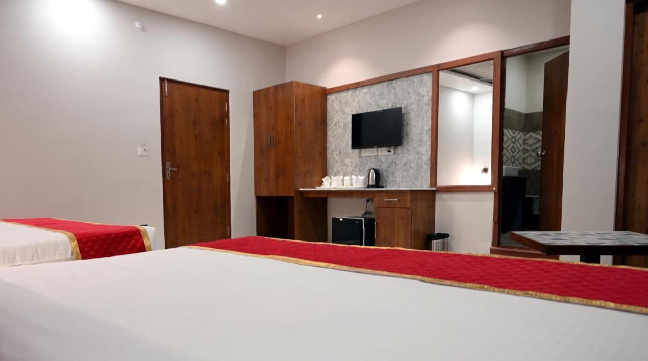 Hotel Singla Residency Kangra Exterior photo