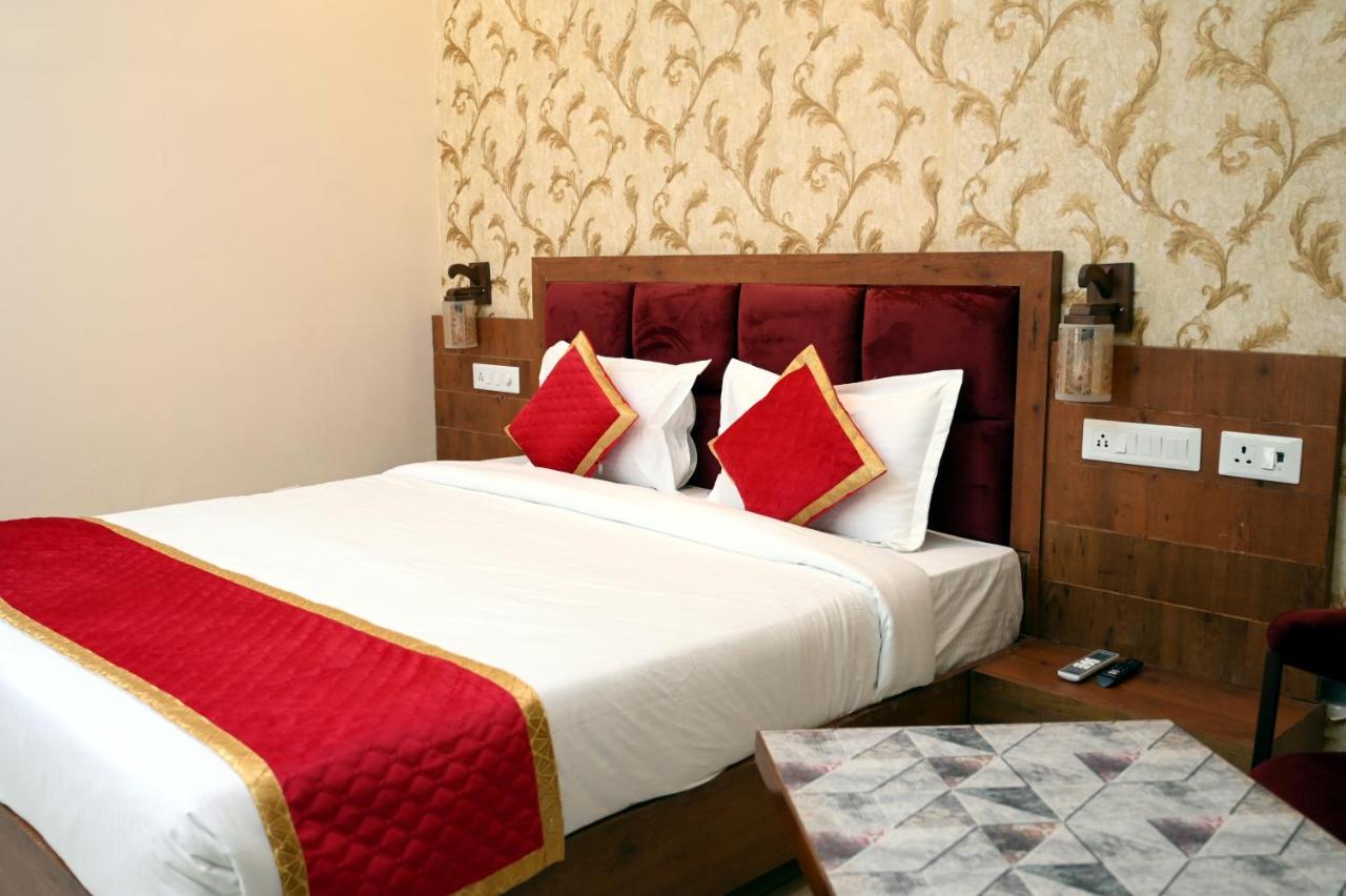Hotel Singla Residency Kangra Exterior photo
